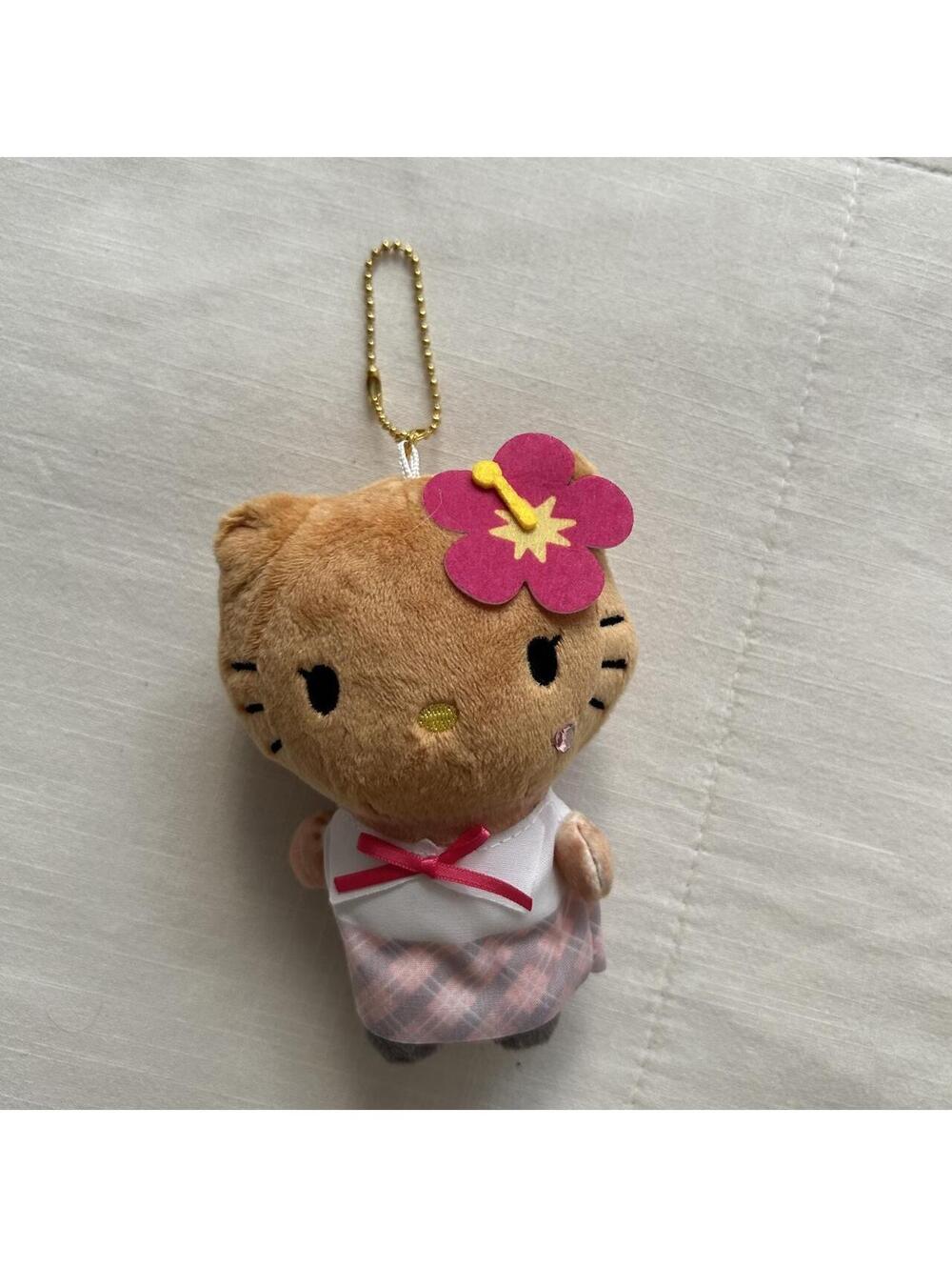 Tan Hello Kitty Plush Bag Charm Hibiscus Plaid Gold Tone Chain Japan